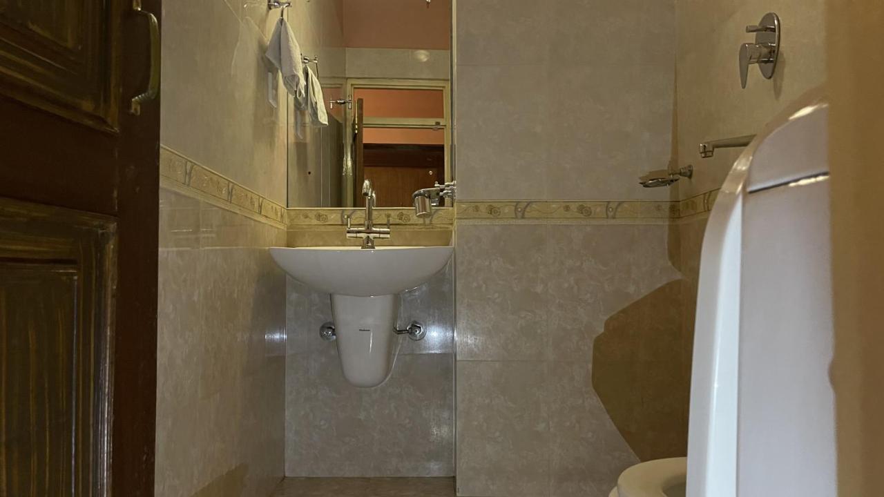 Hotel Valley View Inn Nagarkot Ngoại thất bức ảnh